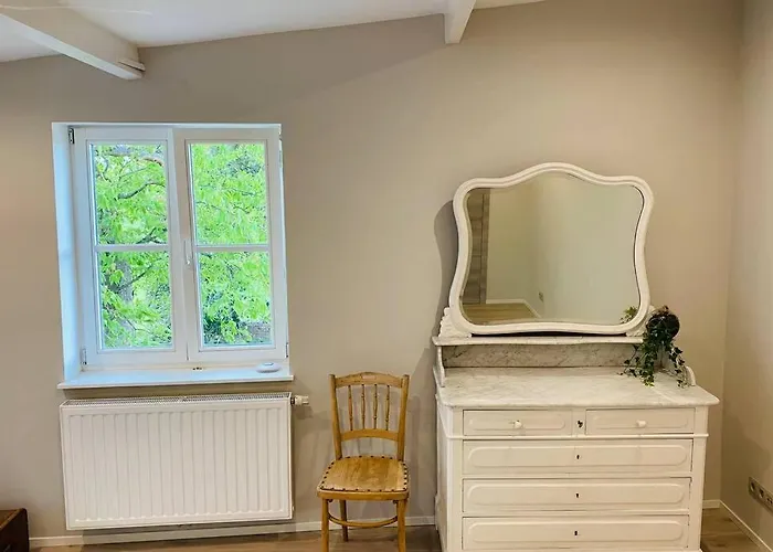 Cosy House In A Charming Village Hébergement de vacances *